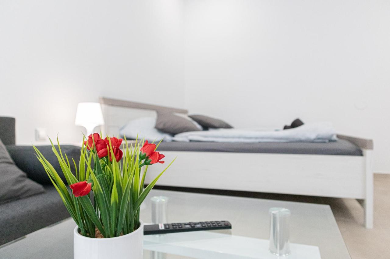 Homelike 2Br Apt Near U1 Reumannplatz - 9 Min To Center Viyana Dış mekan fotoğraf