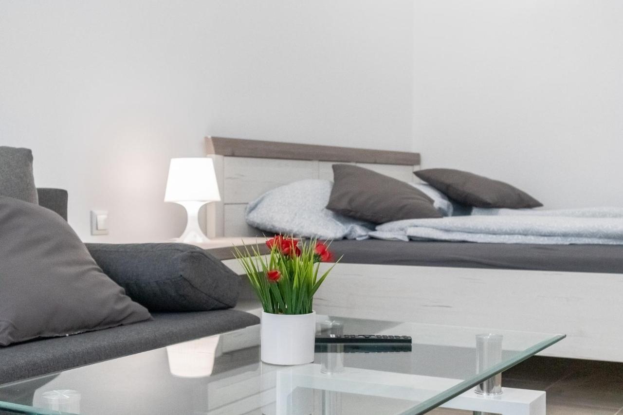 Homelike 2Br Apt Near U1 Reumannplatz - 9 Min To Center Viyana Dış mekan fotoğraf